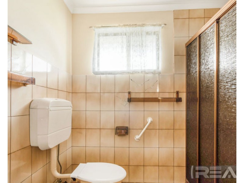15 Alabar Crescent, Globe Derby Park SA 5110