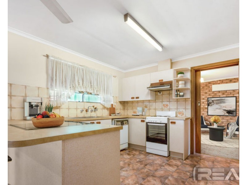 15 Alabar Crescent, Globe Derby Park SA 5110