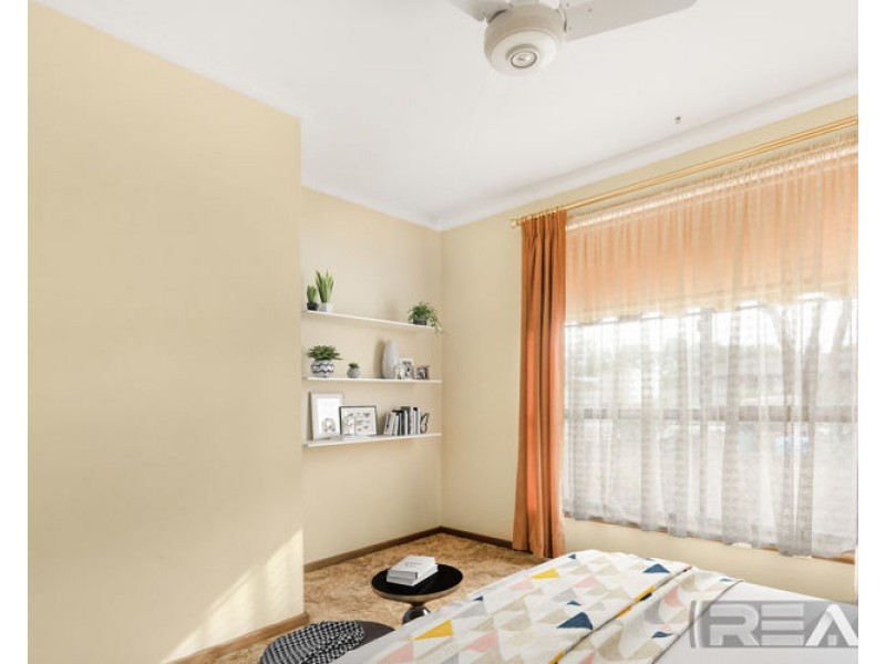15 Alabar Crescent, Globe Derby Park SA 5110