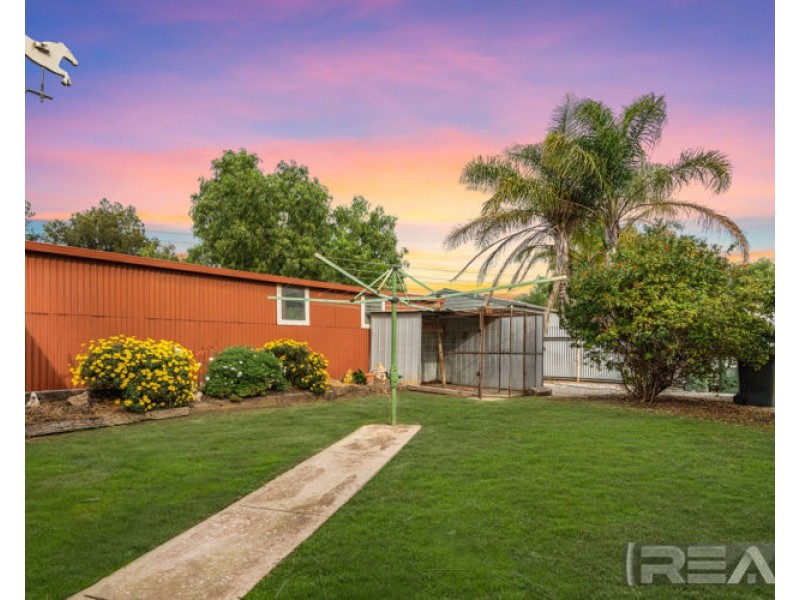 15 Alabar Crescent, Globe Derby Park SA 5110
