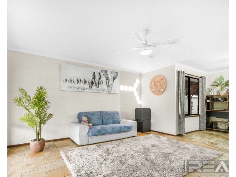 12 Currumbin Avenue, Blakeview SA 5114