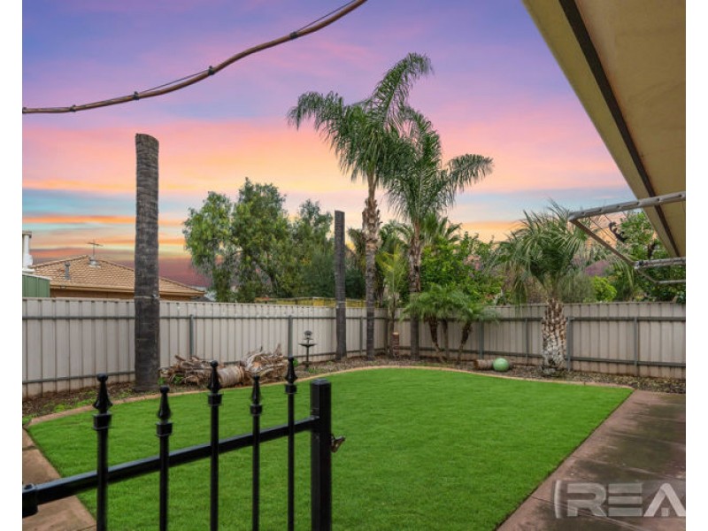 12 Currumbin Avenue, Blakeview SA 5114
