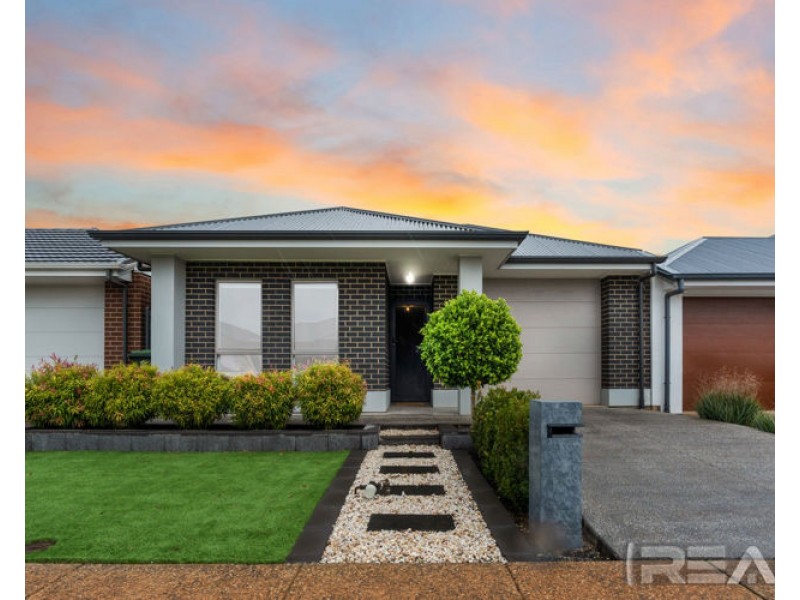 14 Robertson Street, Evanston Gardens SA 5116