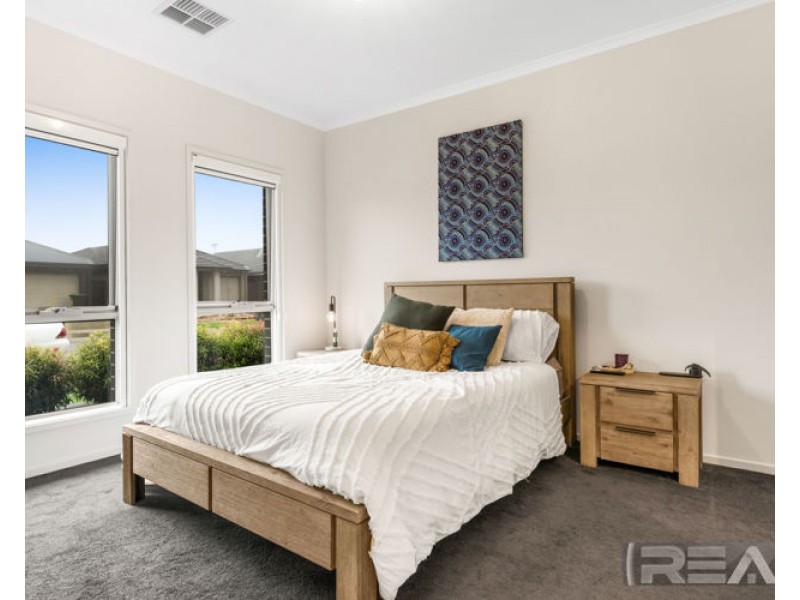 14 Robertson Street, Evanston Gardens SA 5116