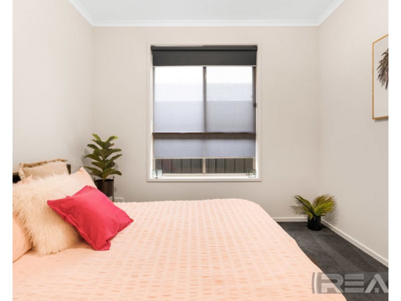 14 Robertson Street, Evanston Gardens SA 5116