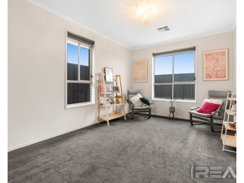 14 Robertson Street, Evanston Gardens SA 5116