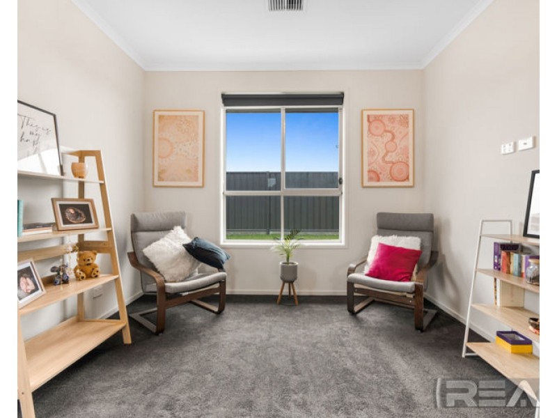 14 Robertson Street, Evanston Gardens SA 5116