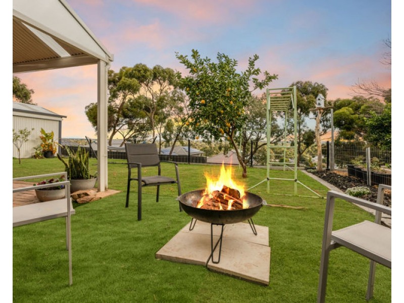 24 Grandview Drive, Hillbank SA 5112