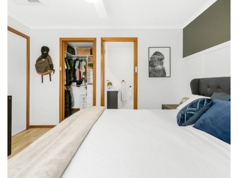 24 Grandview Drive, Hillbank SA 5112