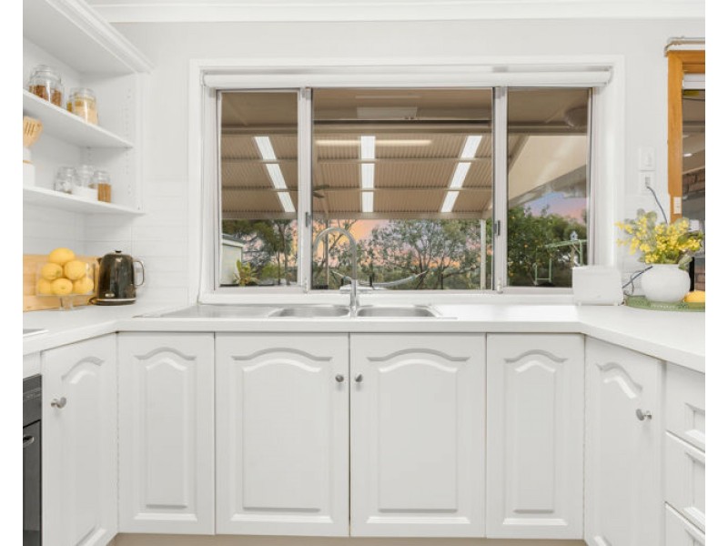 24 Grandview Drive, Hillbank SA 5112