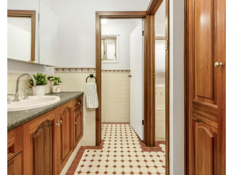 24 Grandview Drive, Hillbank SA 5112