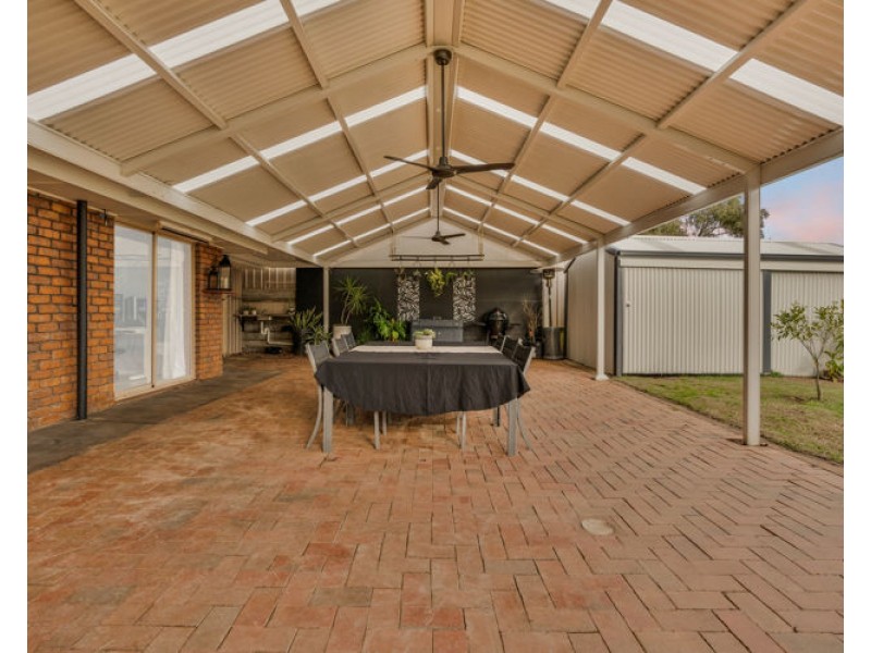 24 Grandview Drive, Hillbank SA 5112