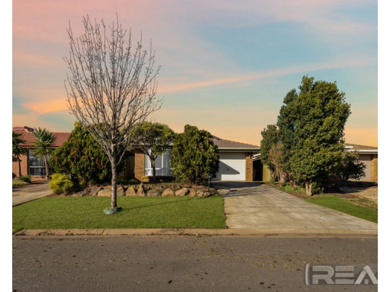 5 Giradof Street, Paralowie SA 5108