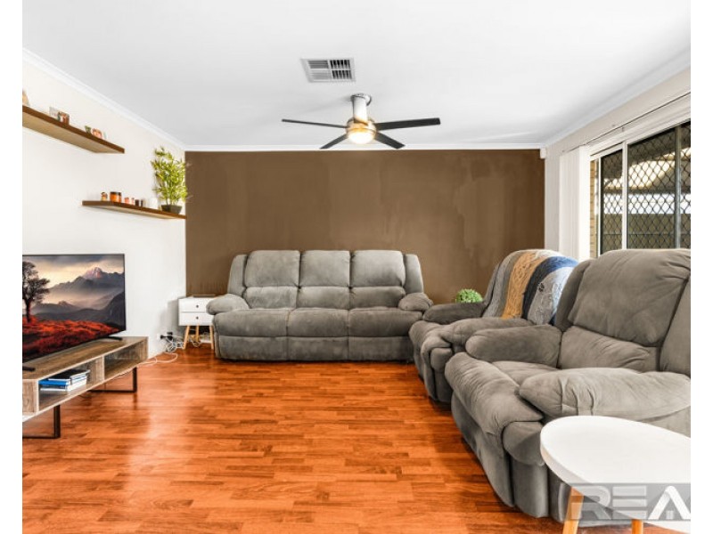 5 Giradof Street, Paralowie SA 5108