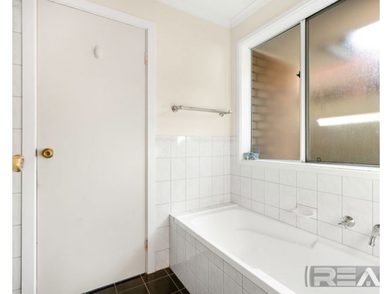 5 Giradof Street, Paralowie SA 5108