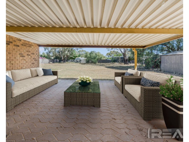 4 Angle Vale Road, Angle Vale SA 5117