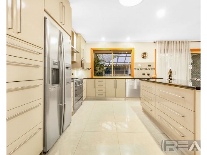 7 Carriage Way, Gulfview Heights SA 5096