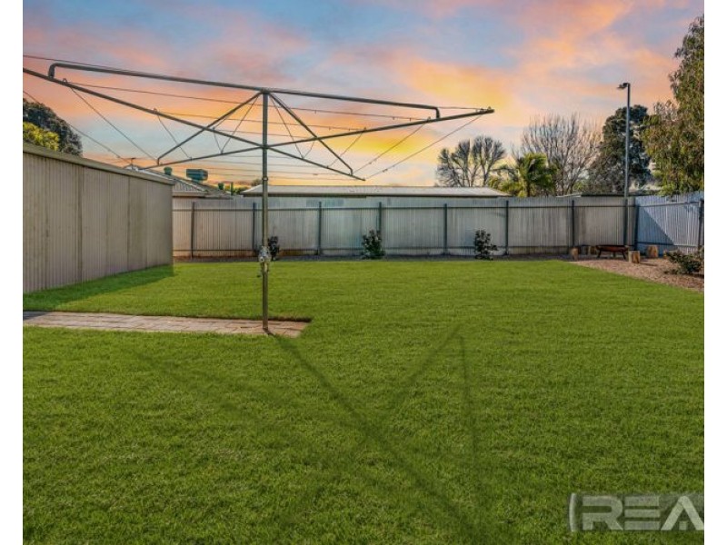 30 Barrington Road, Elizabeth Downs SA 5113