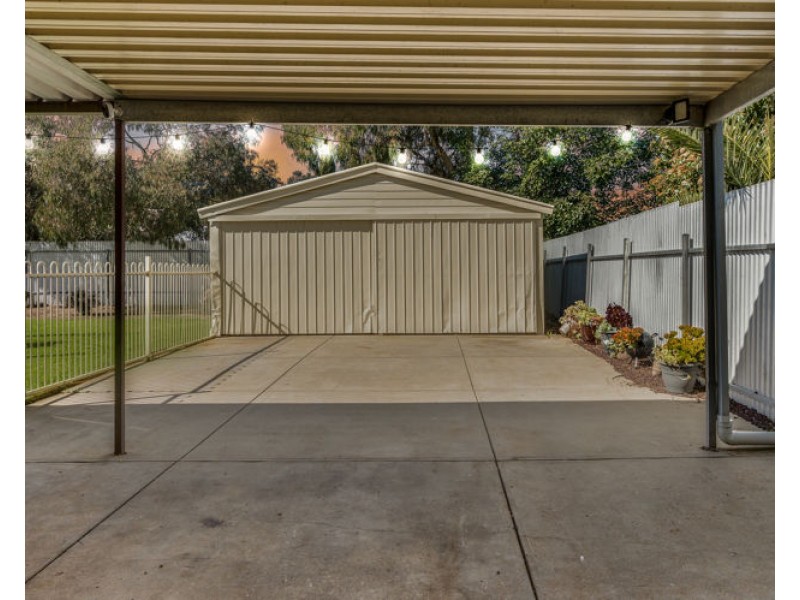 30 Barrington Road, Elizabeth Downs SA 5113