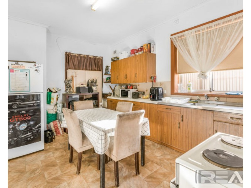 24 Hewitt Road, Elizabeth South SA 5112