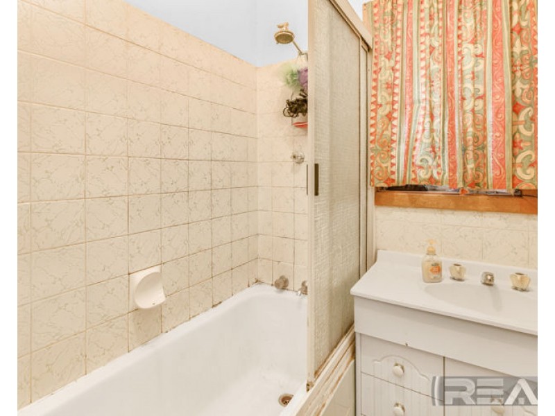 24 Hewitt Road, Elizabeth South SA 5112