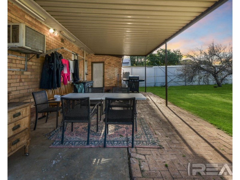 24 Hewitt Road, Elizabeth South SA 5112