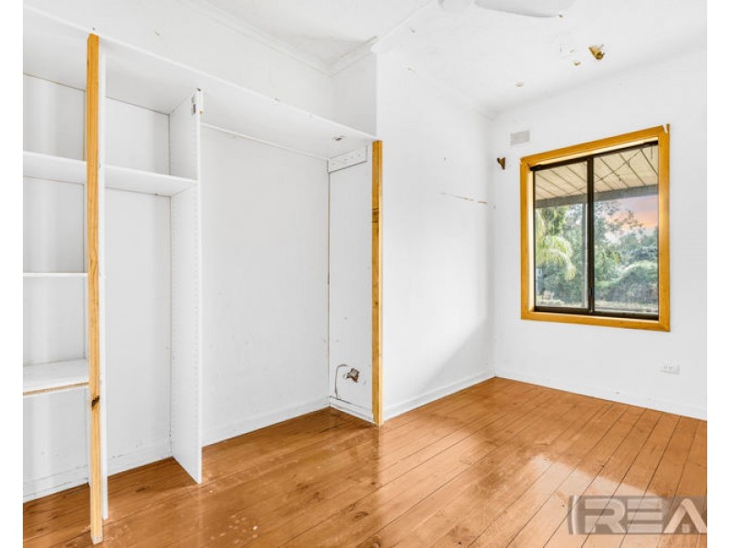 32 Hewitt Road, Elizabeth South SA 5112