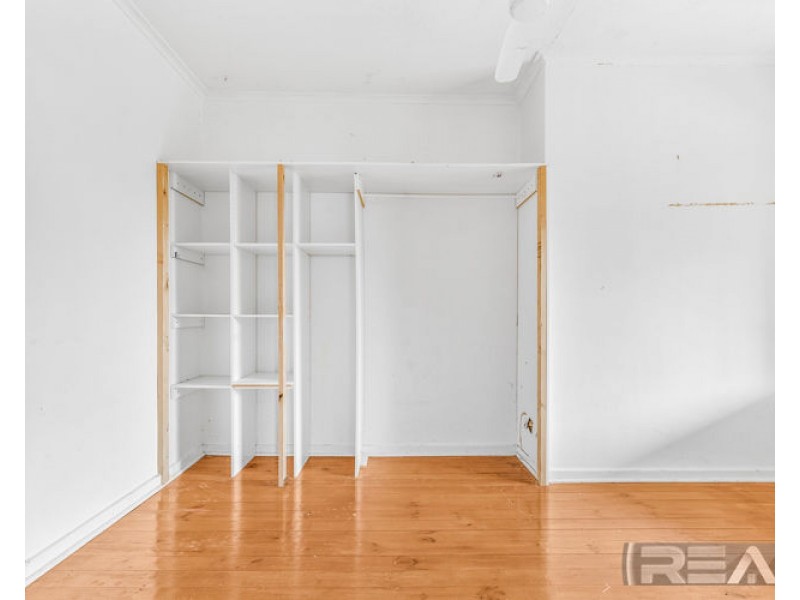 32 Hewitt Road, Elizabeth South SA 5112