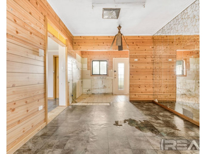 32 Hewitt Road, Elizabeth South SA 5112