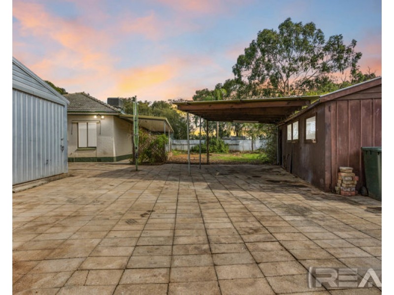 32 Hewitt Road, Elizabeth South SA 5112