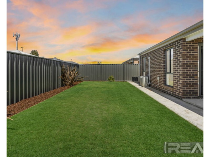 16 Senna Avenue, Andrews Farm SA 5114