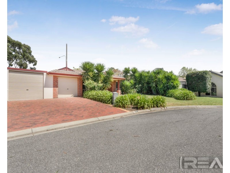25 Rochester Drive, Salisbury Heights SA 5109
