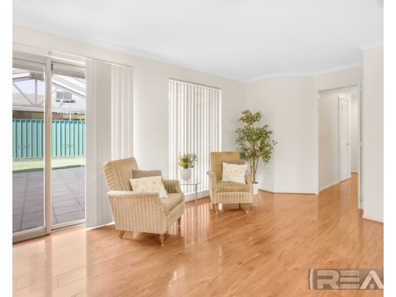 25 Rochester Drive, Salisbury Heights SA 5109