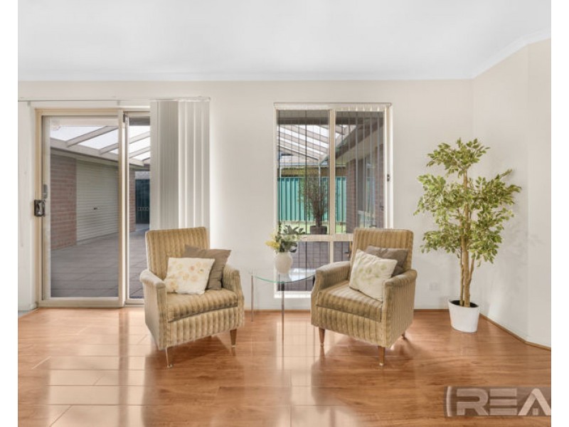 25 Rochester Drive, Salisbury Heights SA 5109