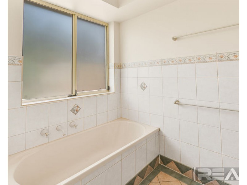 7 Springfield Court, Evanston Park SA 5116