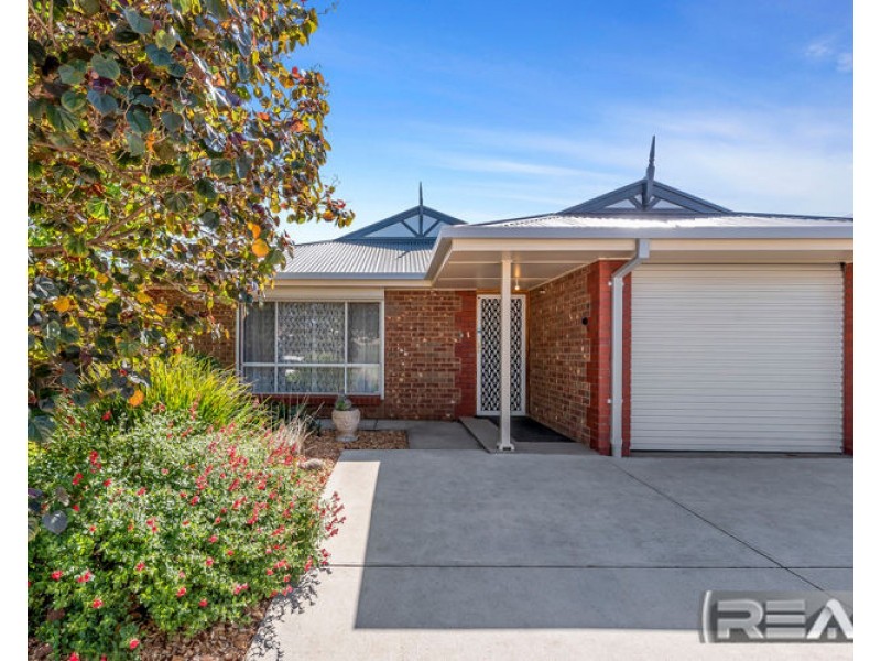 4 Sunshine Place, Blakeview SA 5114