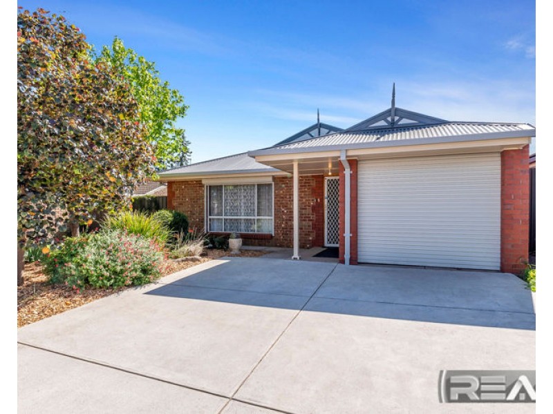 4 Sunshine Place, Blakeview SA 5114