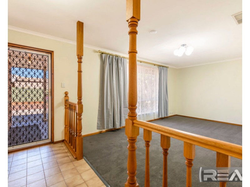 4 Sunshine Place, Blakeview SA 5114
