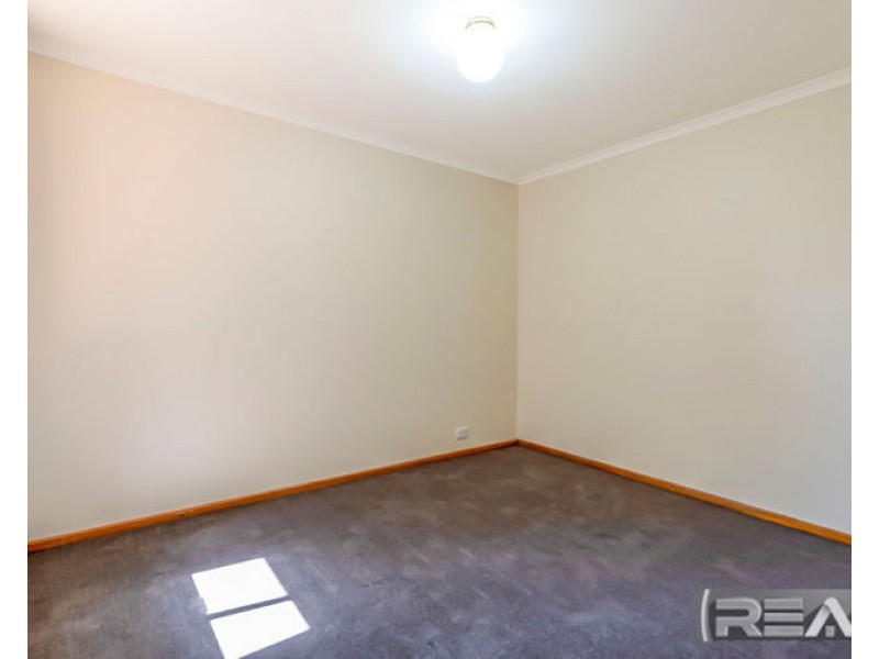 4 Sunshine Place, Blakeview SA 5114