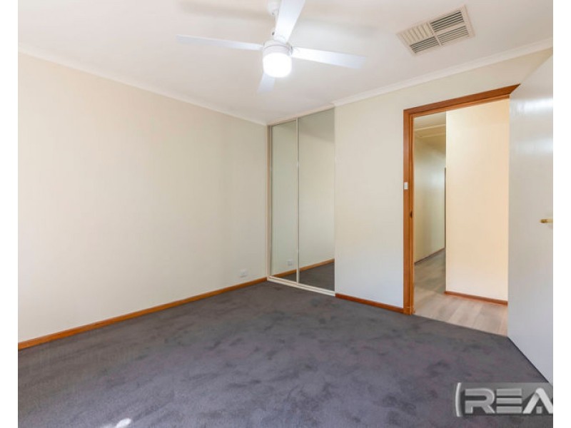 4 Sunshine Place, Blakeview SA 5114