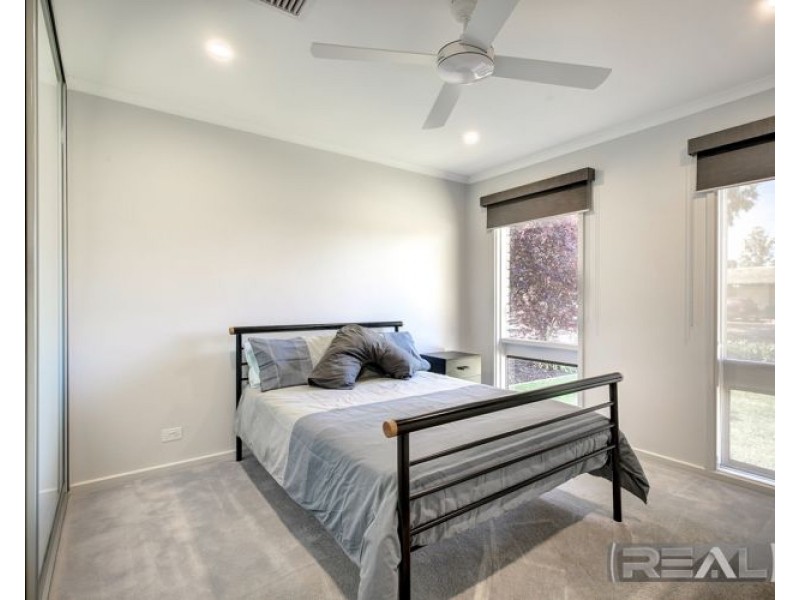 11 Mallett Avenue, Brahma Lodge SA 5109