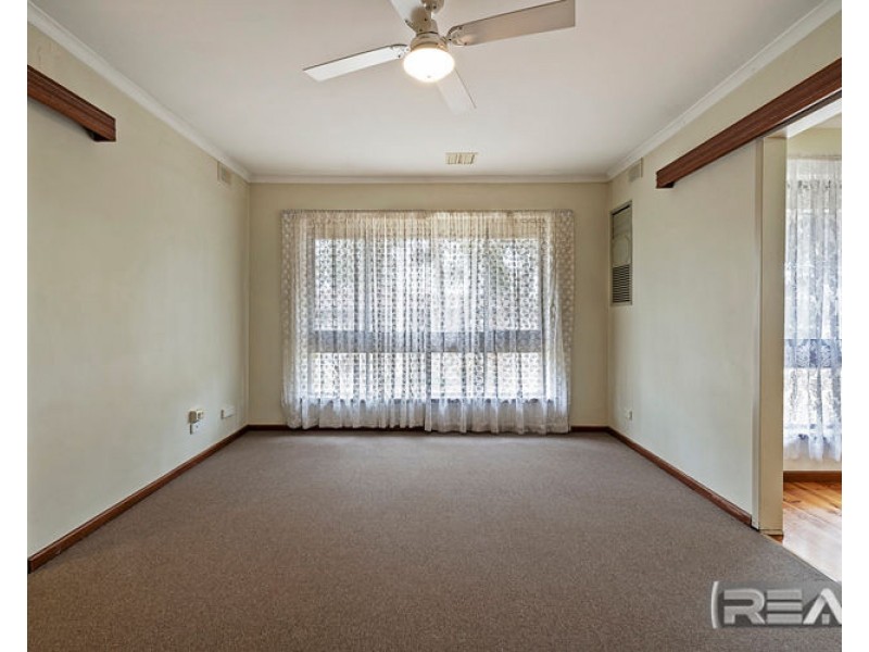 4 Jessica Street, Salisbury East SA 5109