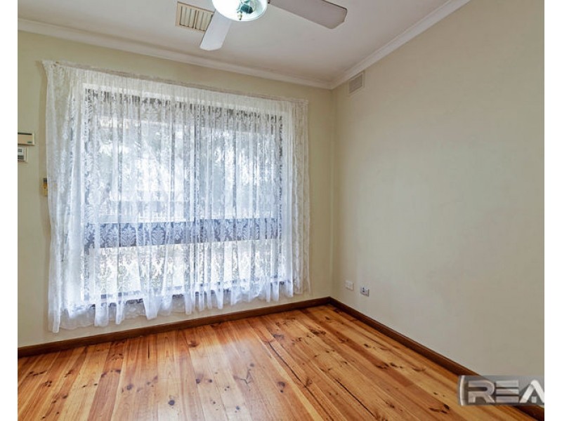 4 Jessica Street, Salisbury East SA 5109