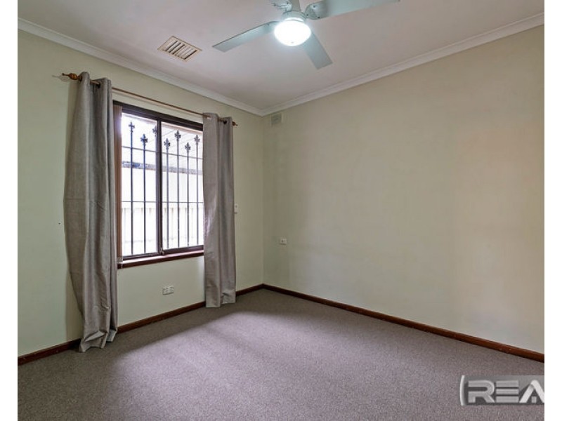 4 Jessica Street, Salisbury East SA 5109