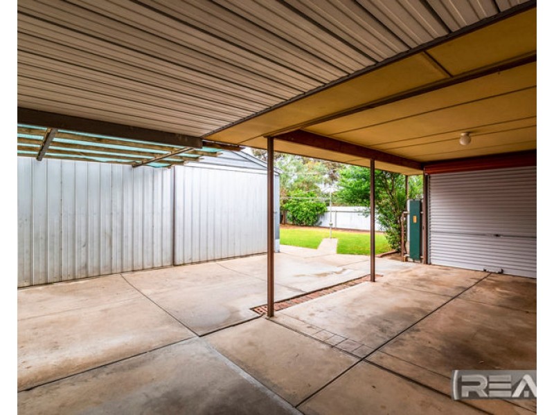 4 Jessica Street, Salisbury East SA 5109