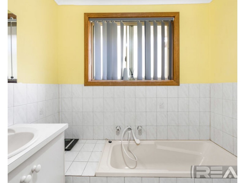 22 Clapton Drive, Paralowie SA 5108