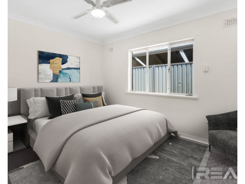 7 Sturt Road, Valley View SA 5093