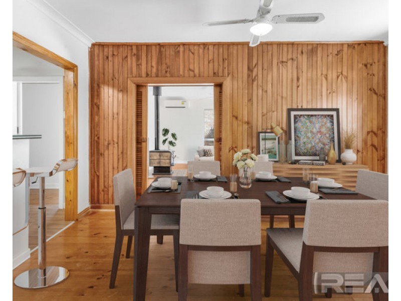 7 Sturt Road, Valley View SA 5093