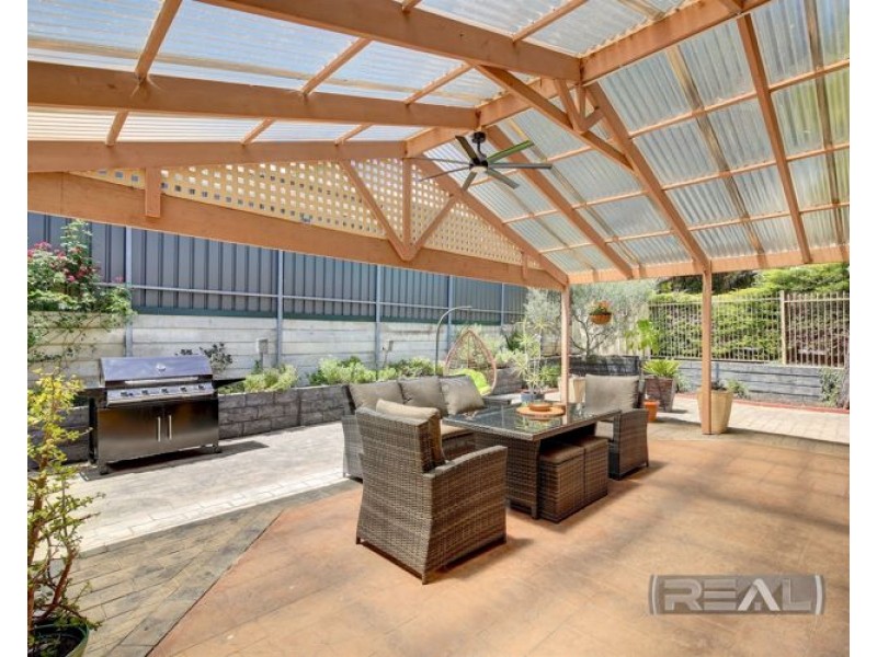 19 Hancock Road, Vista SA 5091