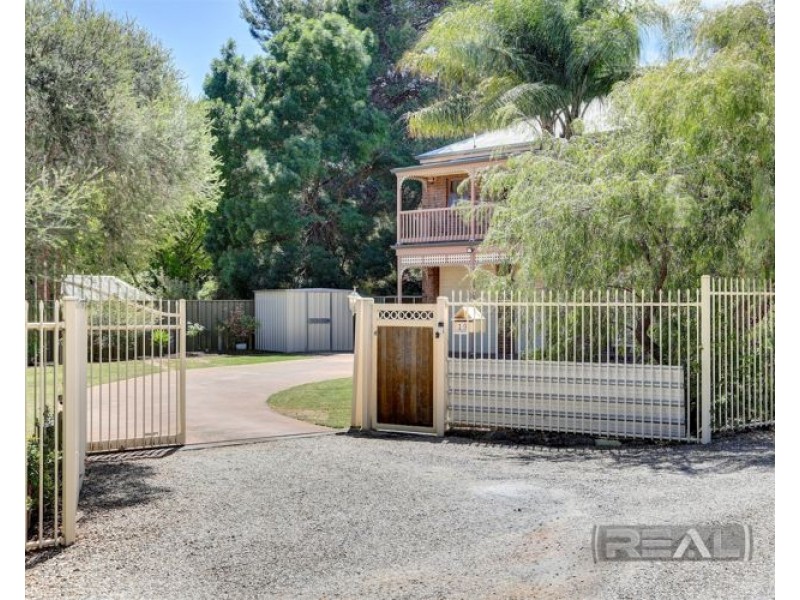 19 Hancock Road, Vista SA 5091